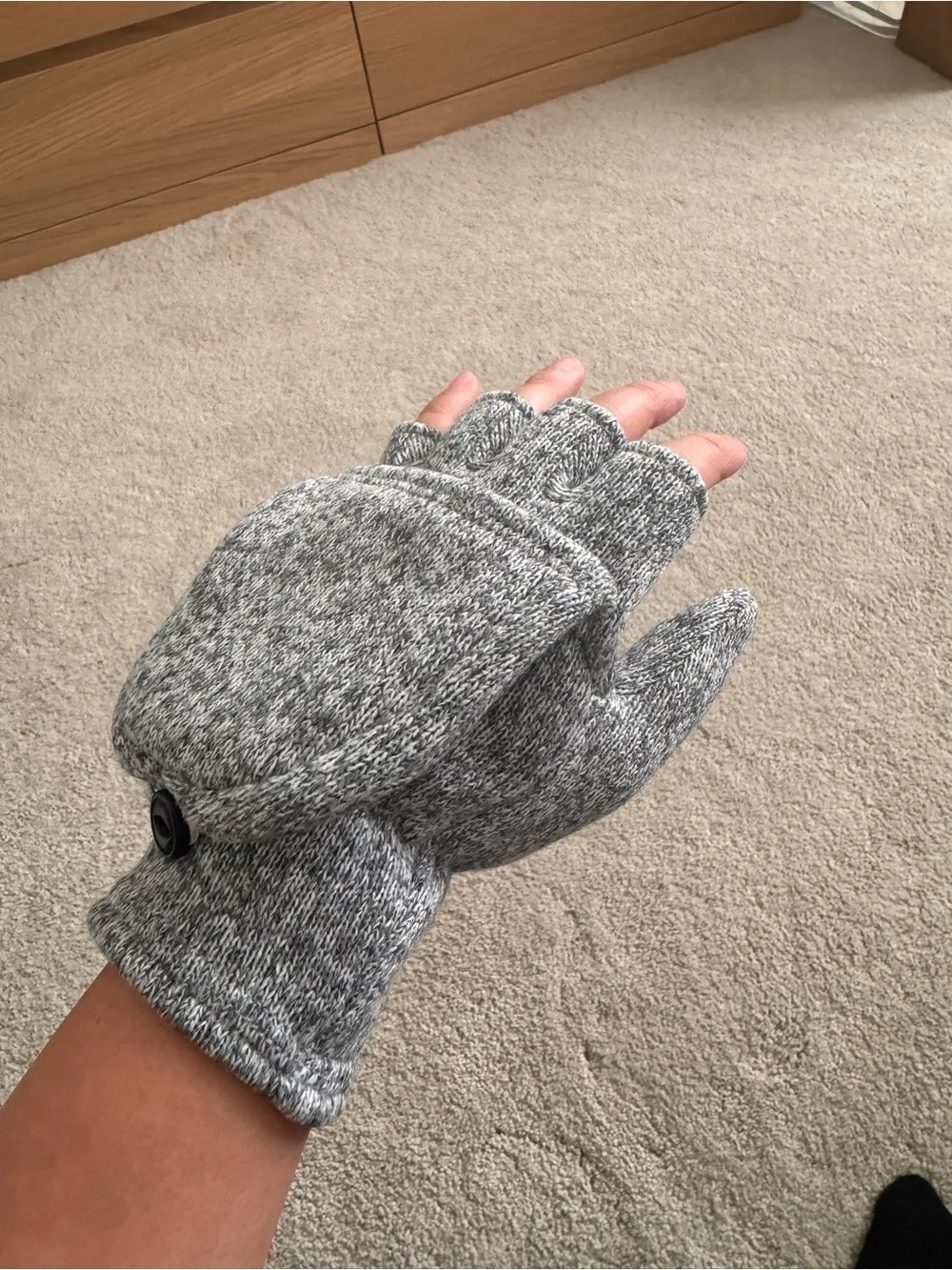 Patagonia Gray Convertible Knit Mittens Size XS